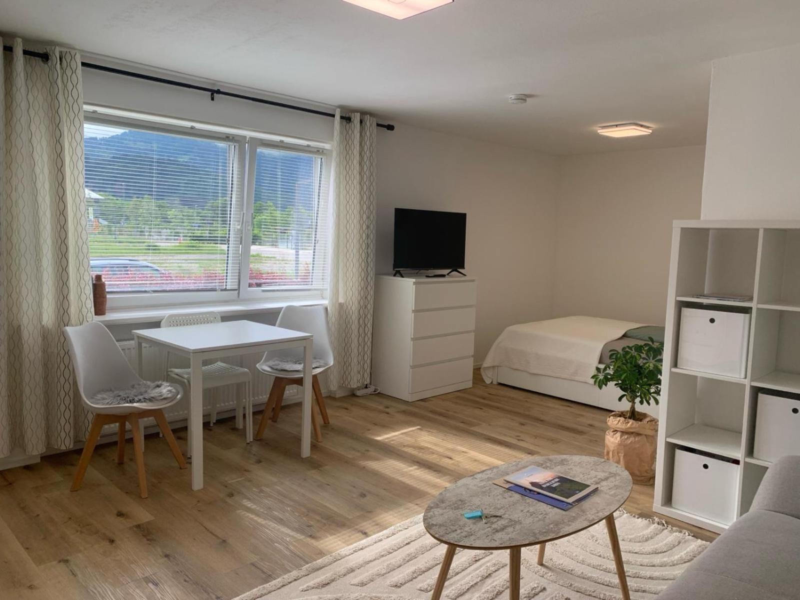 Schoene 1-Zimmer Wohnung Am Bahnhof 2 Parkplaetze Sonthofen Exterior photo
